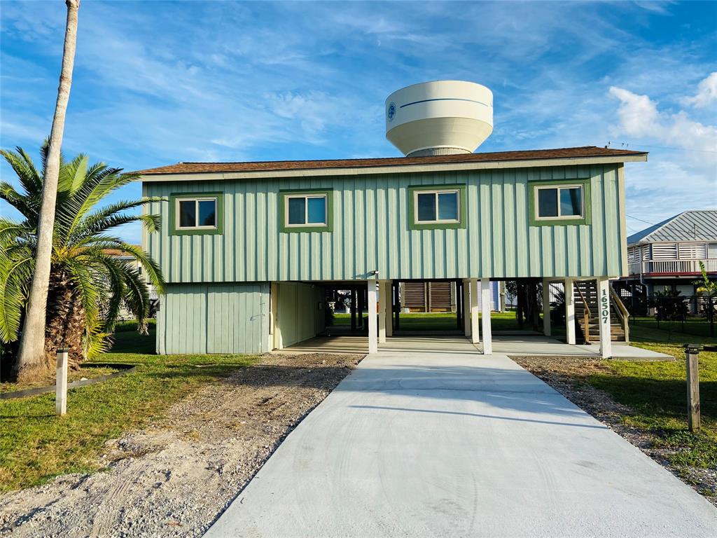 16507  John Davis Road Jamaica Beach Texas 77554, 33