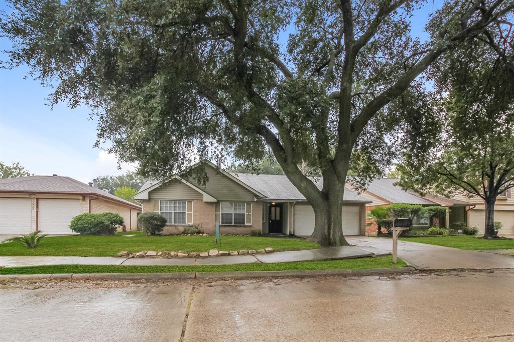 11431 Stoughton Drive, Houston 11431 Stoughton Drive Houston Texas 77066, 13