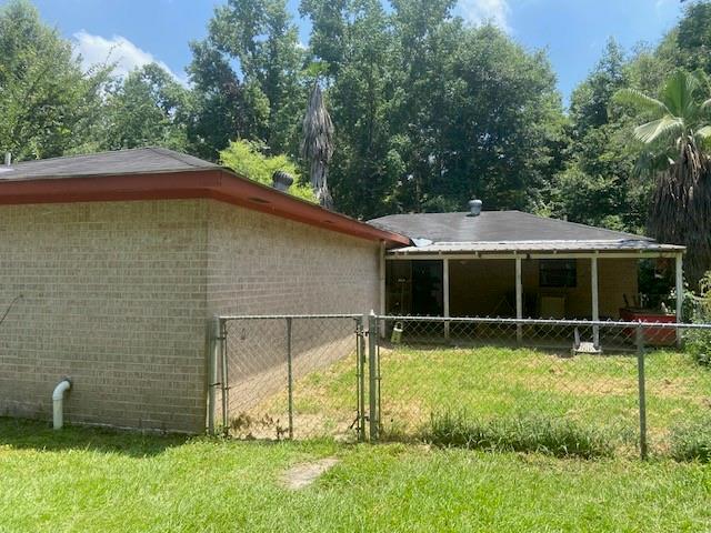 Partially fenced two bedroom home with rentals