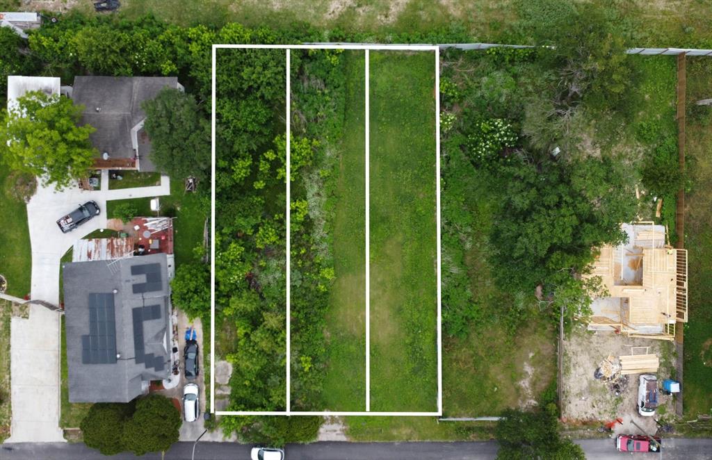 8210  Willow Street Houston Texas 77088, Houston