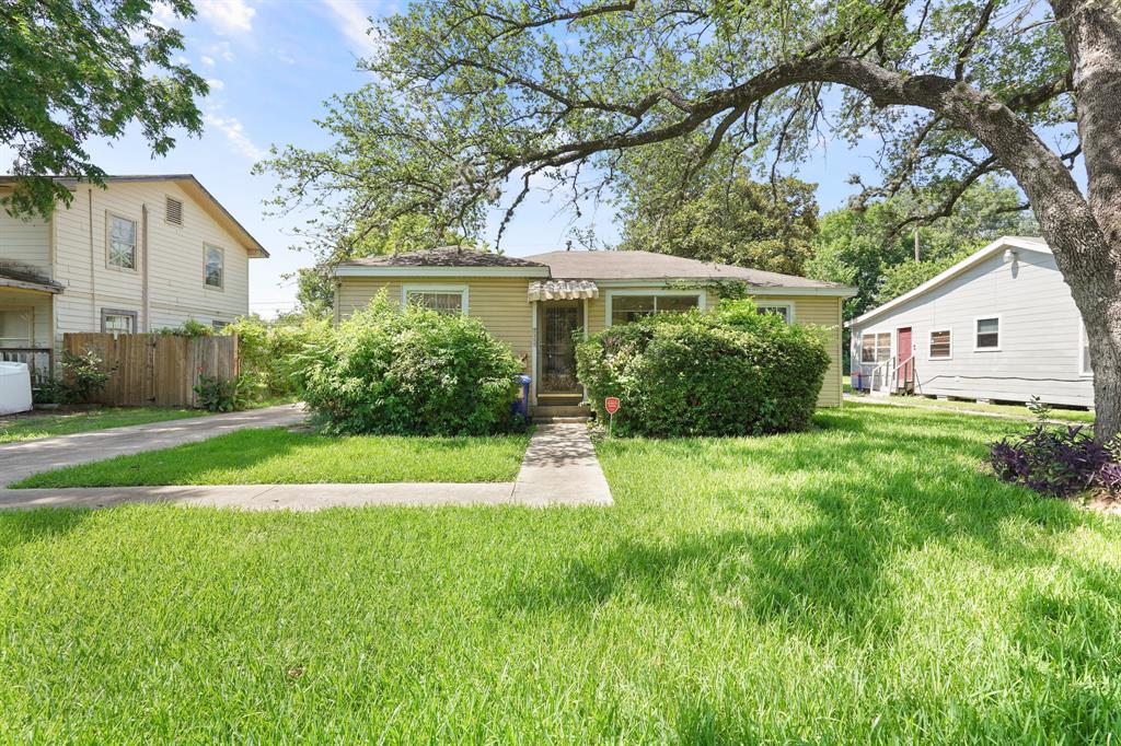 7111 Keller Street, Houston 7111 Keller Street Houston Texas 77087, 4