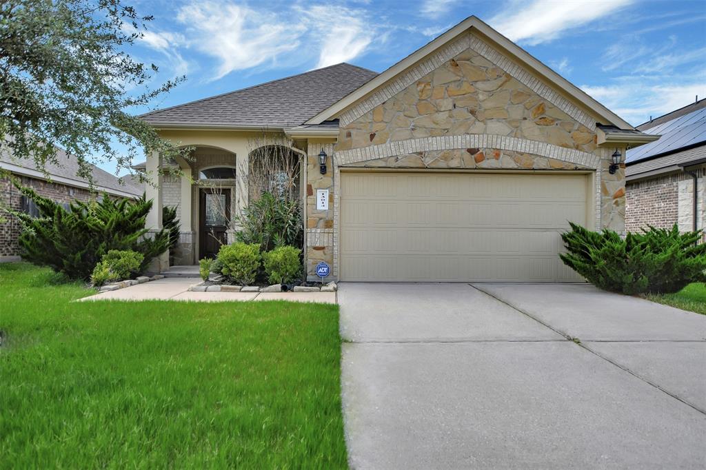 13014  Taper Reach Drive Tomball Texas 77377, 35