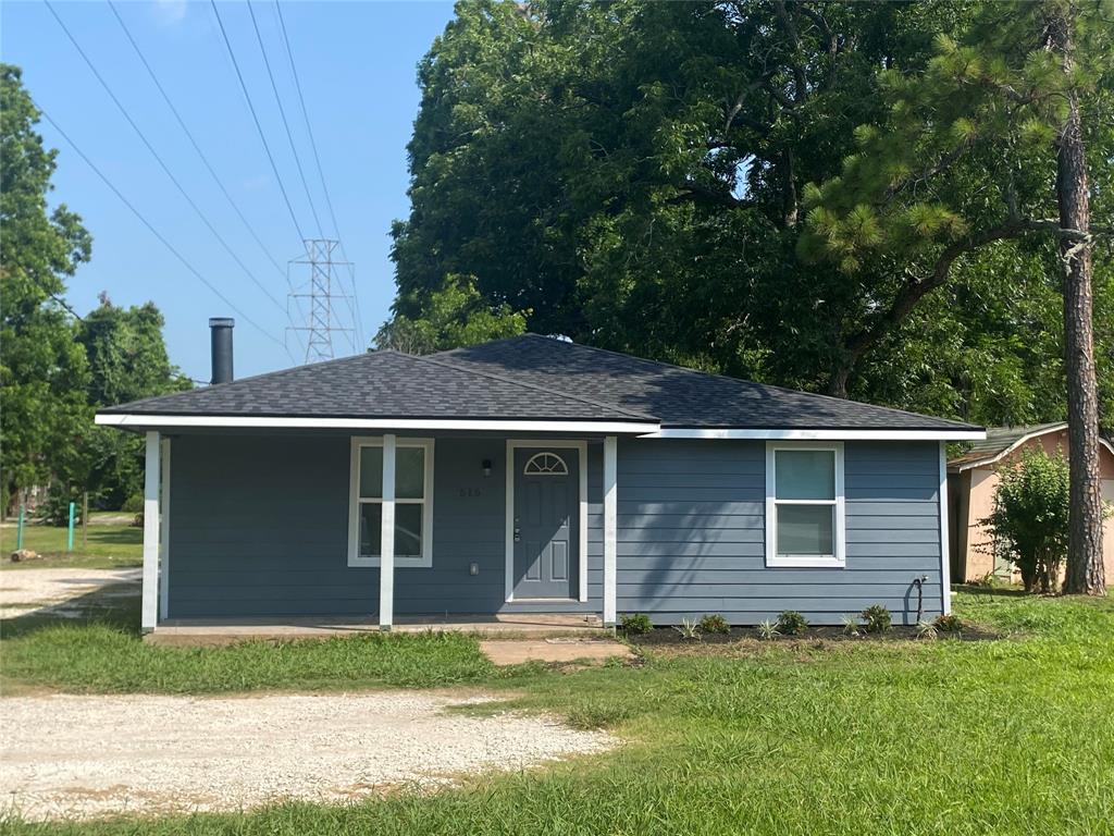 516 Coleman Street, Clute 516 Coleman Street Clute Texas 77531, 5