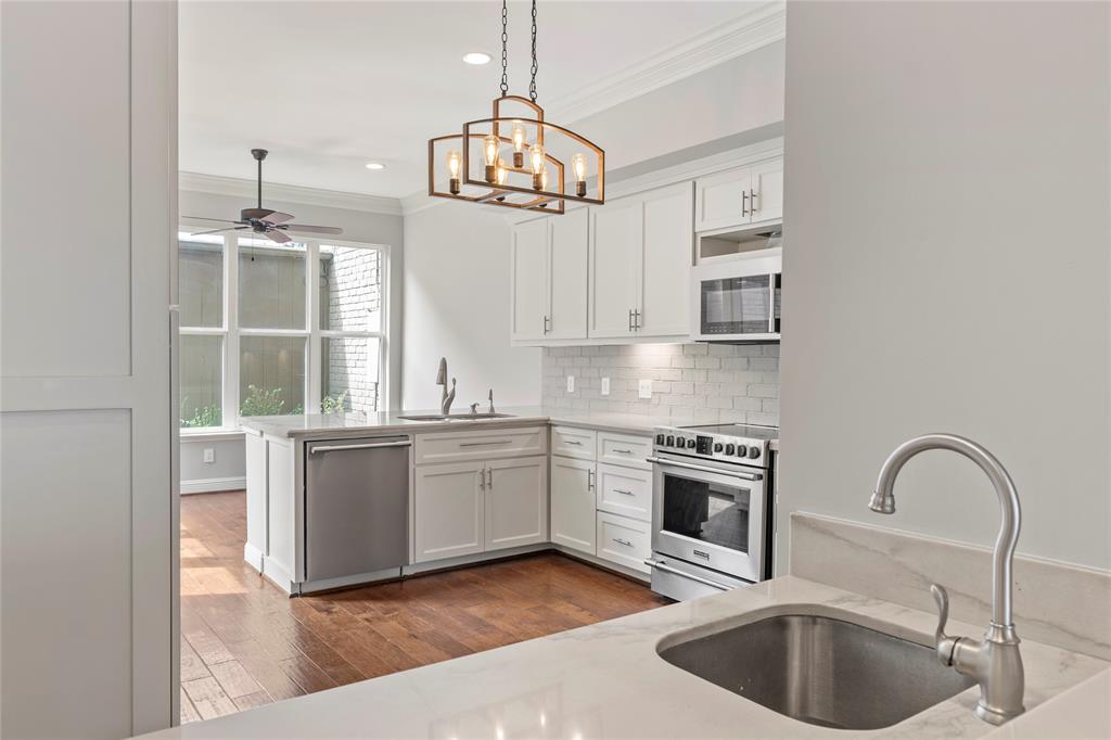 Photo #12: 14854269 Listing 