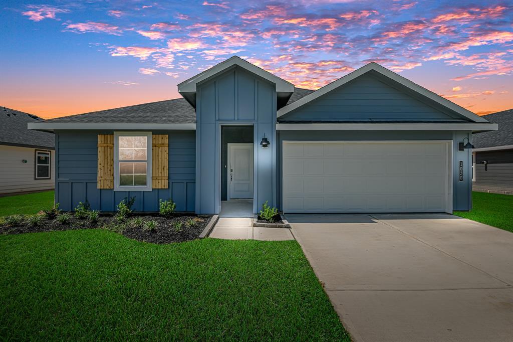 1020  Great Barracuda Lane Alvin Texas 77511, Alvin