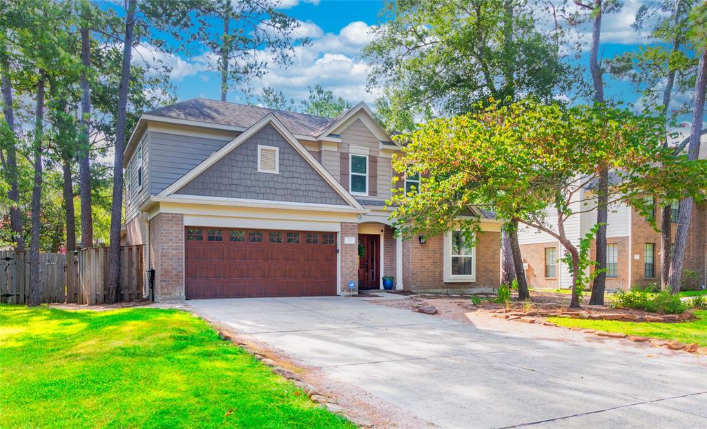 11 E Summer Storm Cir