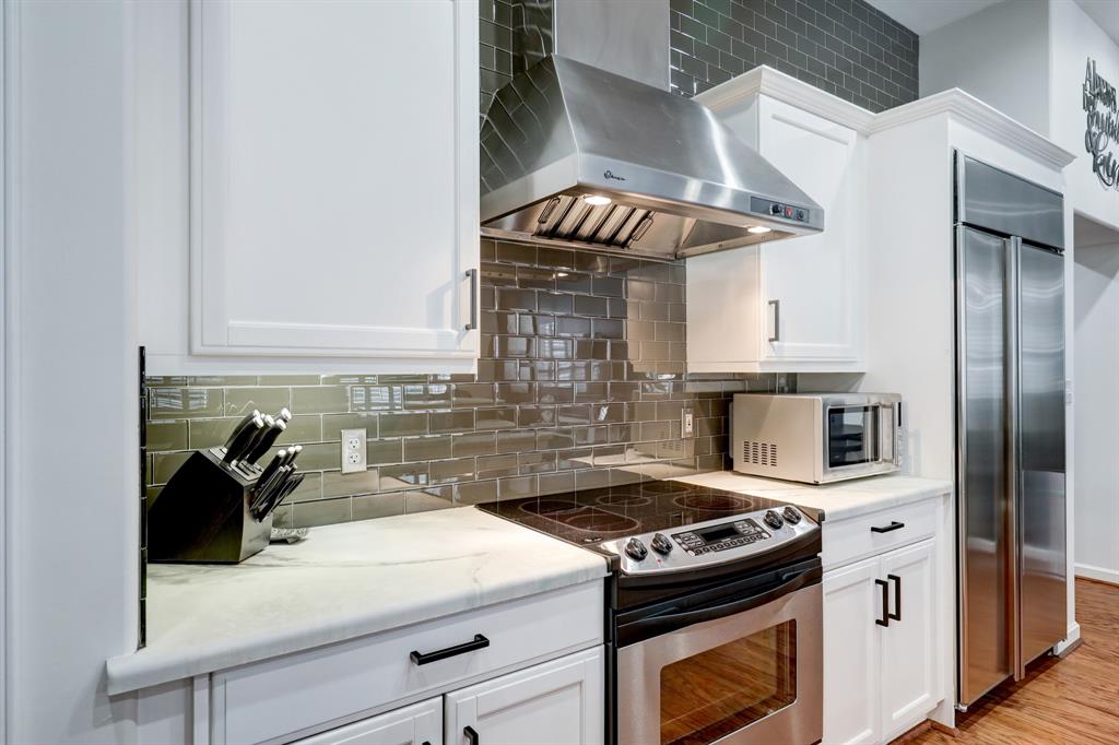 Photo #11: 40881510 Listing 