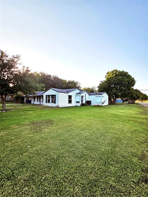 204 13th Avenue, Texas City 204 13th Avenue Texas City Texas 77590, 33