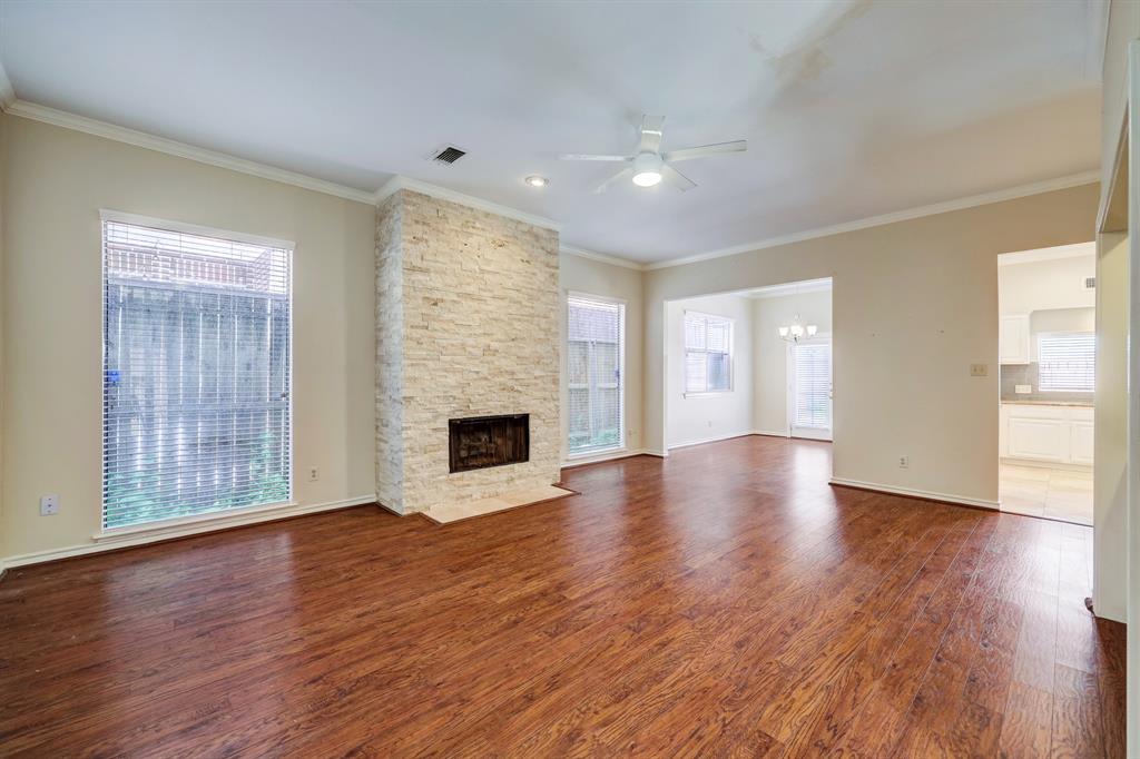 2005  Nantucket Drive Houston Texas 77057, Houston