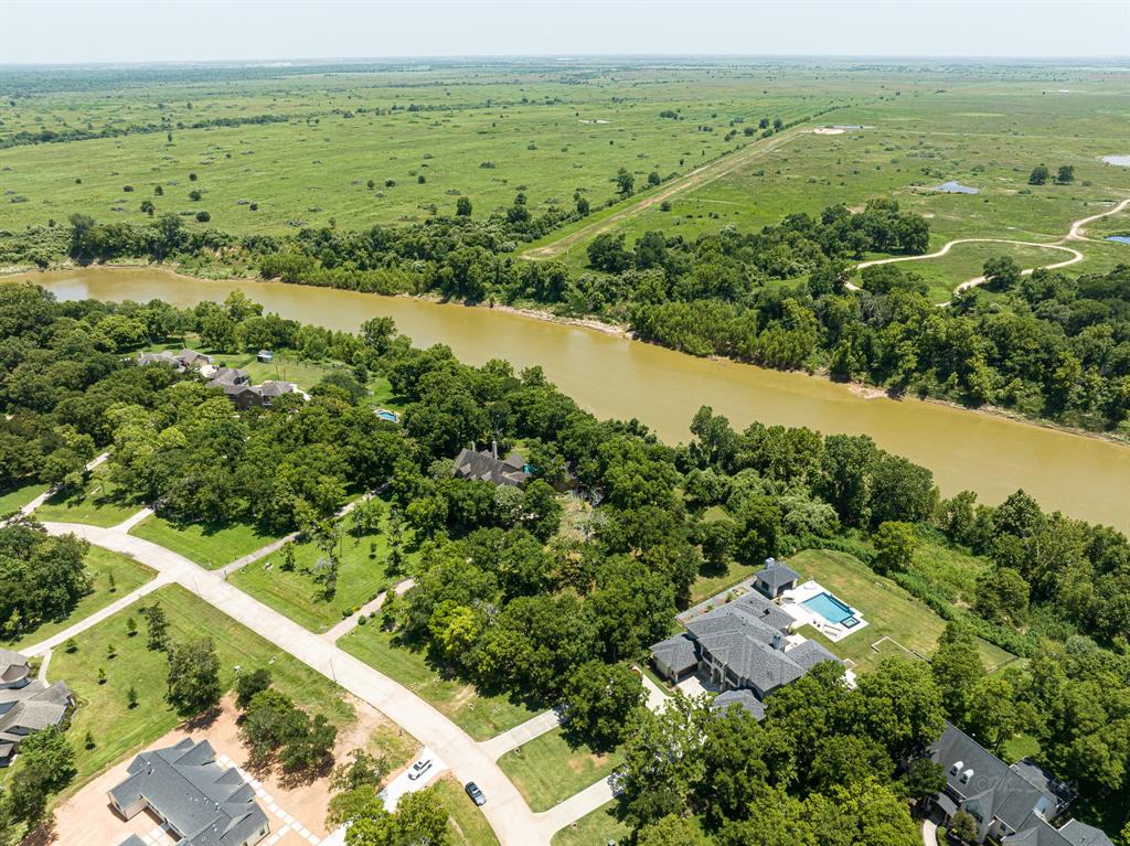 3219 Wellspring Lake Dr, Fulshear, TX 77441