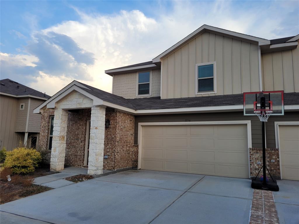 113  Wickersham  Conroe Texas 77304, 19