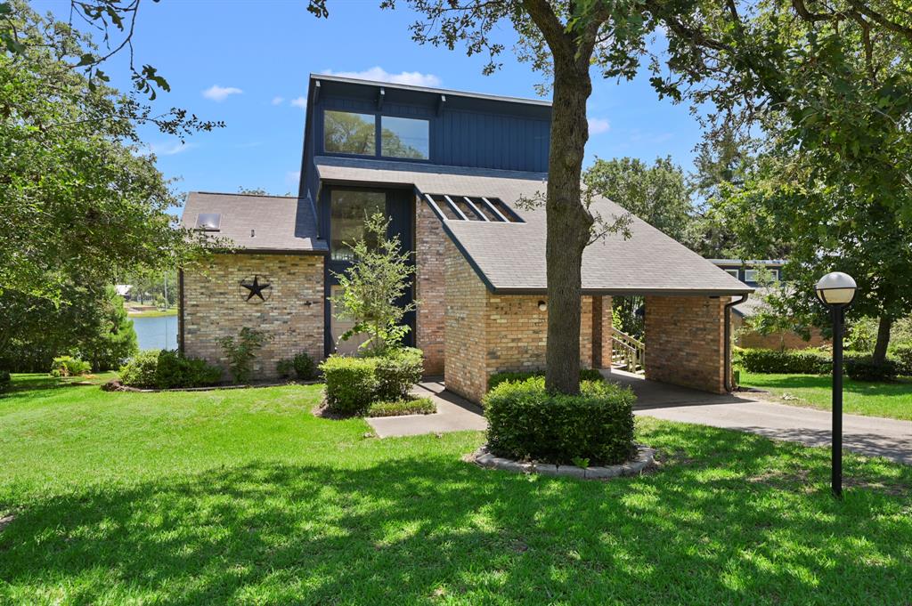 39  Lakeland Drive Hilltop Lakes Texas 77871, 63