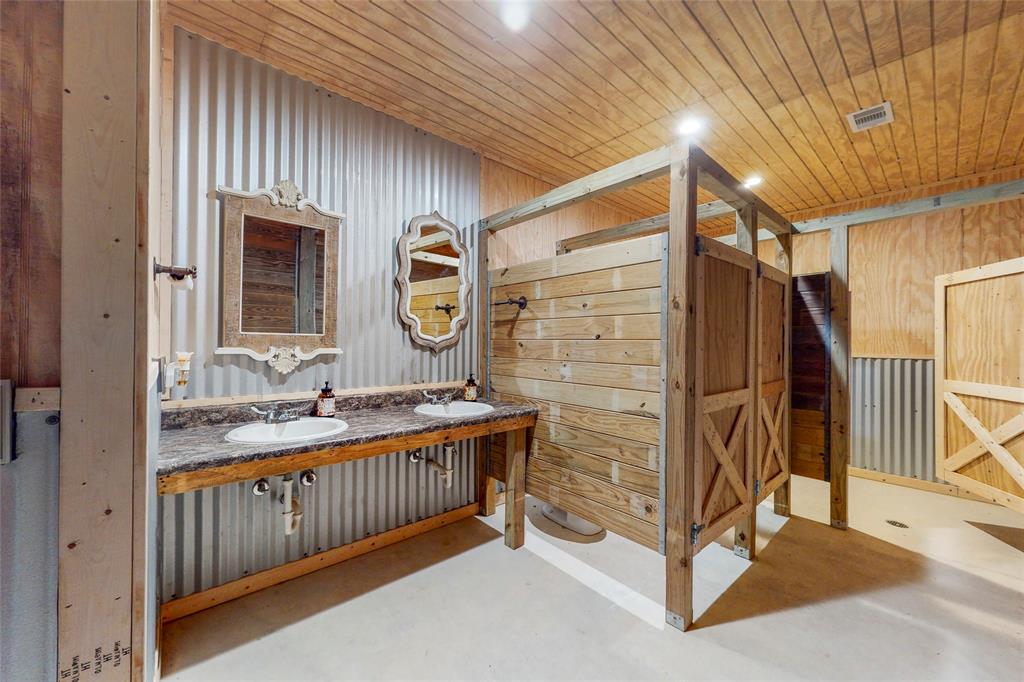 Barn Bathroom