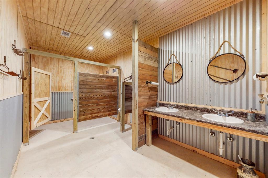 Barn Bathroom