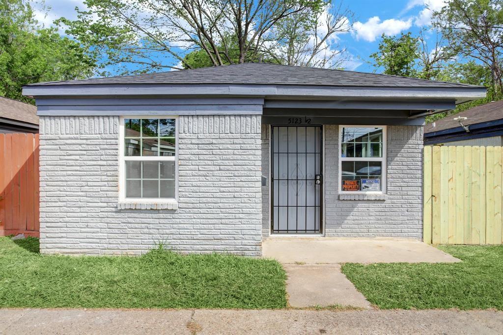 5123  Peachtree 1/2 Street Houston Texas 77016, 3