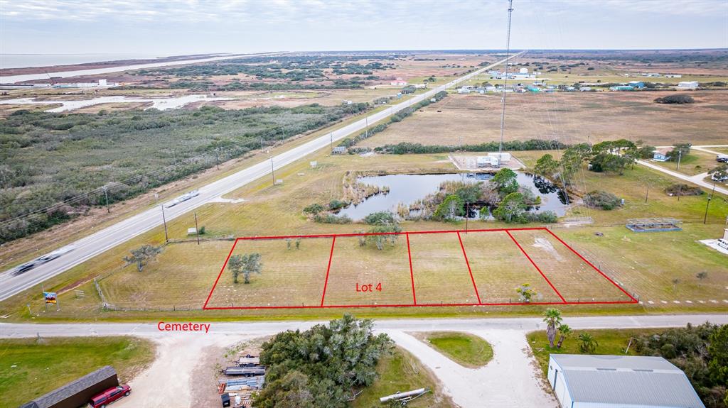 Cemetery with estimated property lines