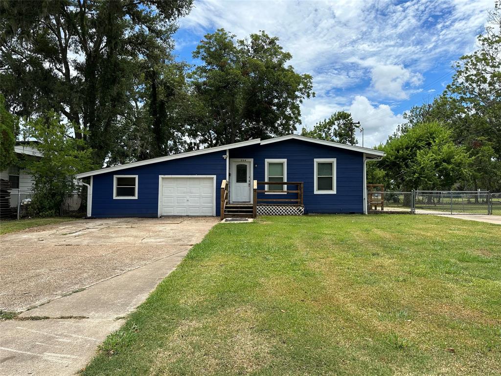 204  Winding Way Street Lake Jackson Texas 77566, 5