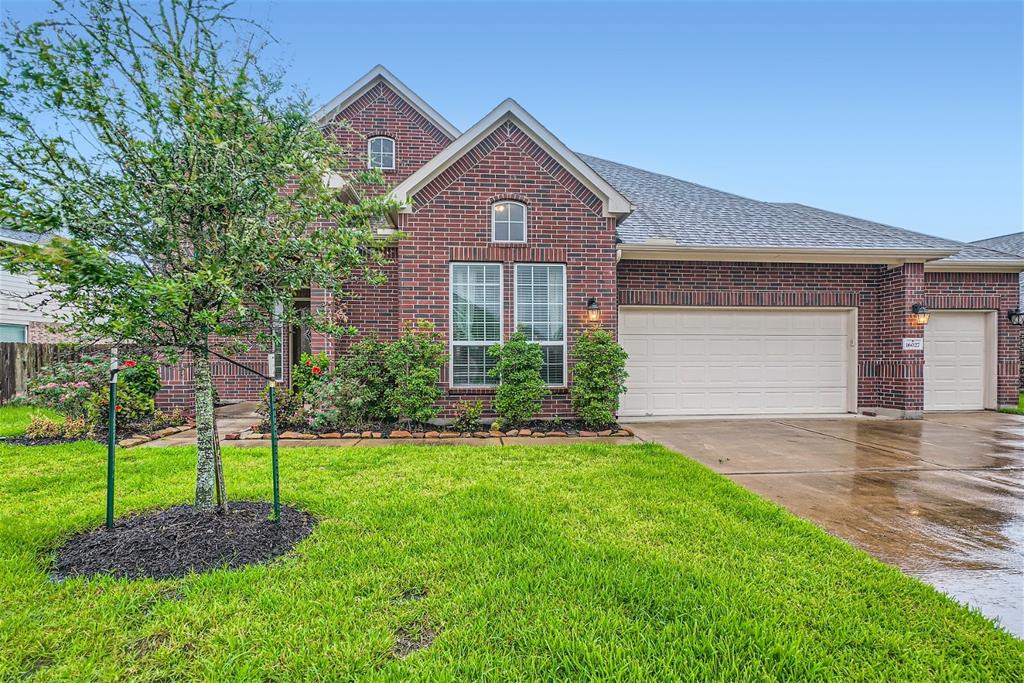 Beautiful single story home with 3 car garage!