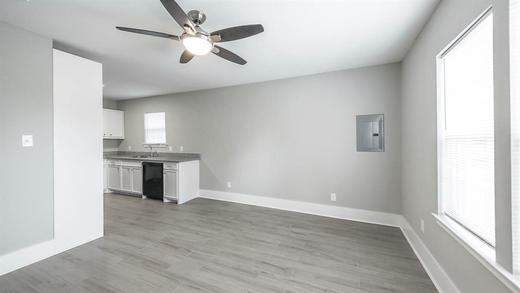 211 N Milby Street Houston Texas 77003, 4