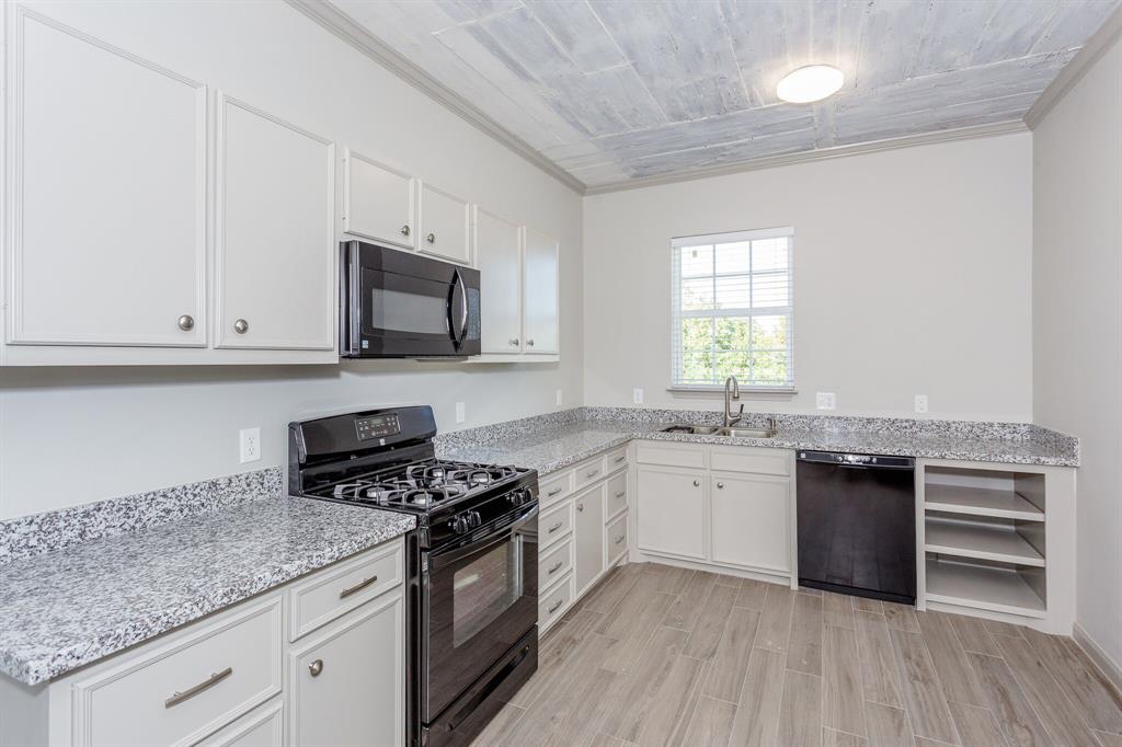 215 N Milby Street Houston Texas 77003, 4