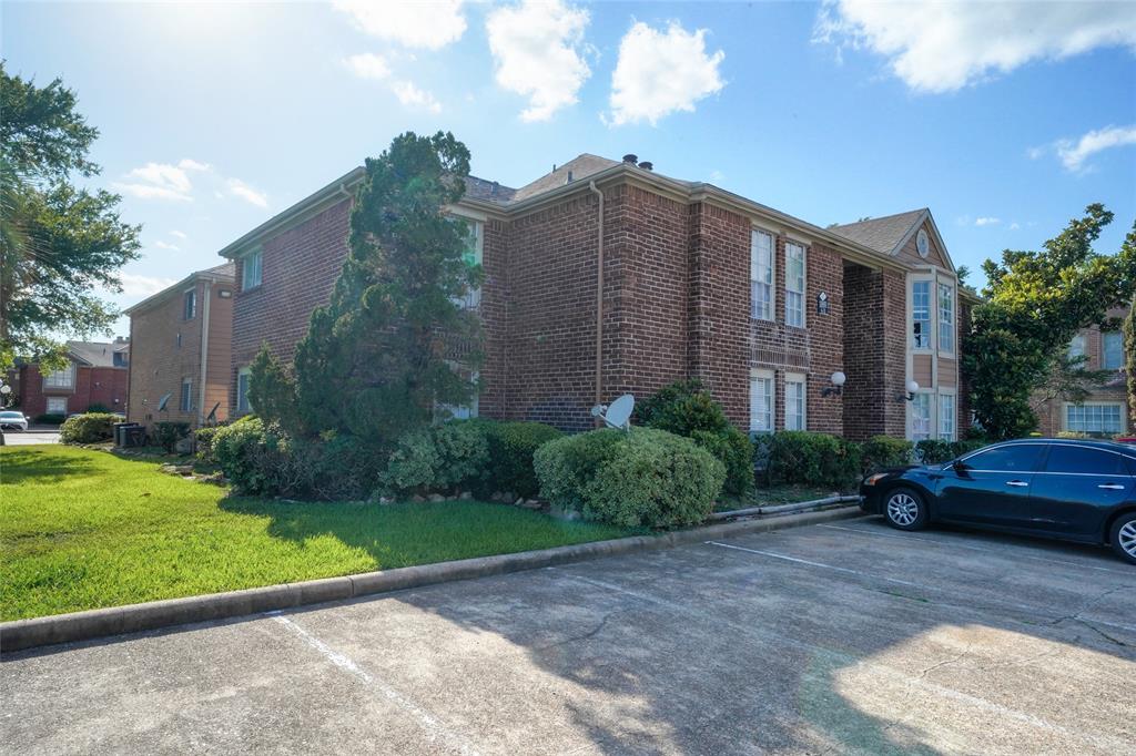 12400  Overbrook Lane Houston Texas 77077, 31