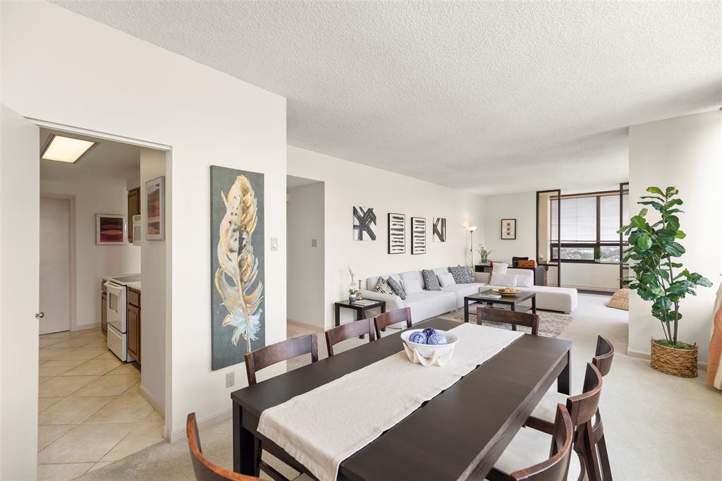 Photo #3: 28313868 Listing 