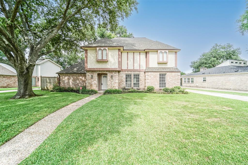 7107  Winding Walk Drive Houston Texas 77095, 8