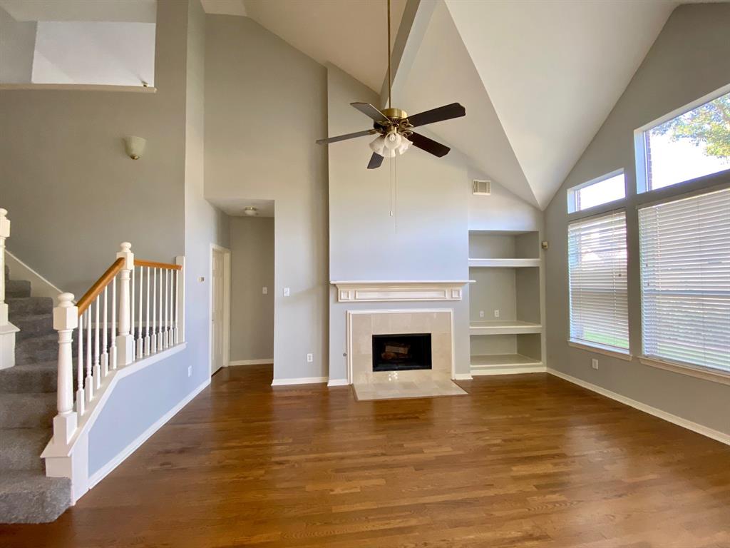 13723 Harvest Brook Ct, Clear Lake City, TX 77059