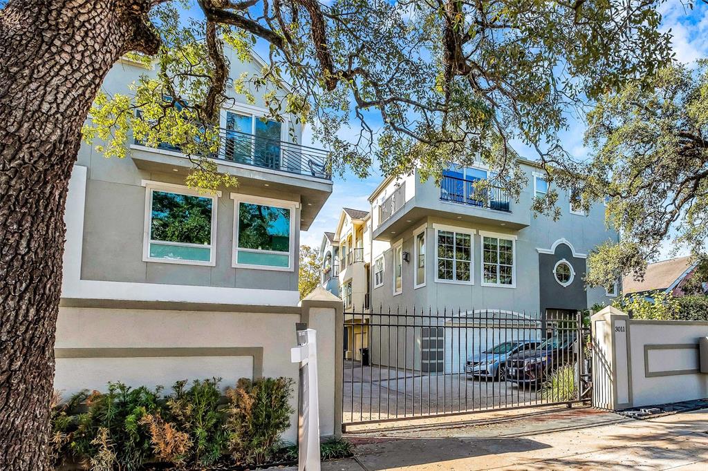 3011 Houston Avenue, Houston 3011 Houston Avenue Houston Texas 77009, 9