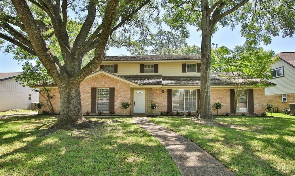 1422  Scenic Ridge Drive Houston Texas 77043, 24