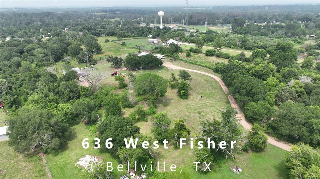 636 W Fisher Street Bellville Texas 77418, 57