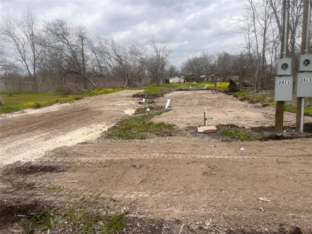 2413  Hodges Street Baytown Texas 77521, 2