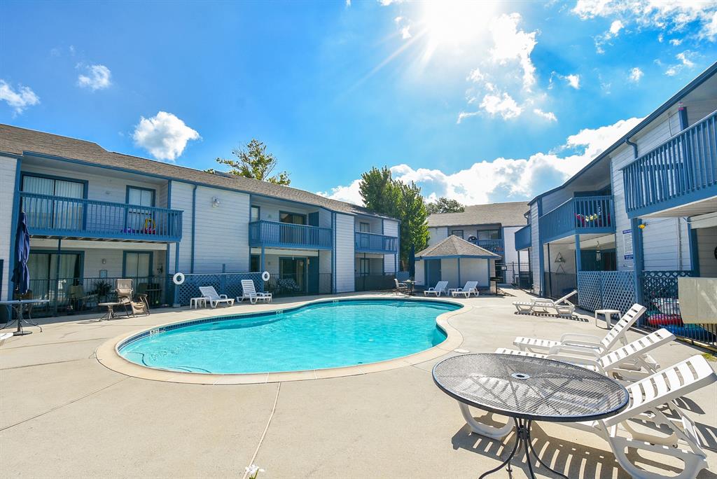 13151  Walden Road Montgomery Texas 77356, 39