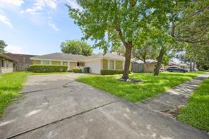 7635 Fawn Terrace, Houston, TX 77071