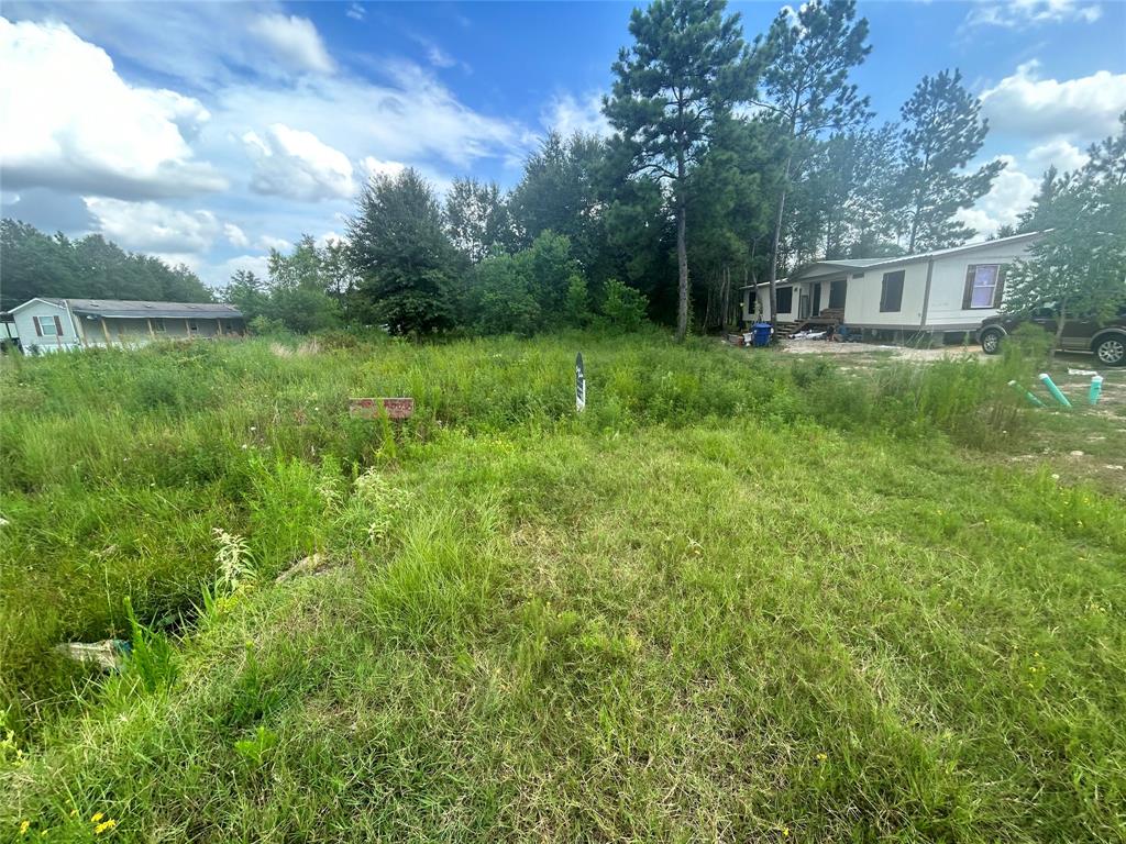 495  County Road 5015  Cleveland Texas 77327, 52