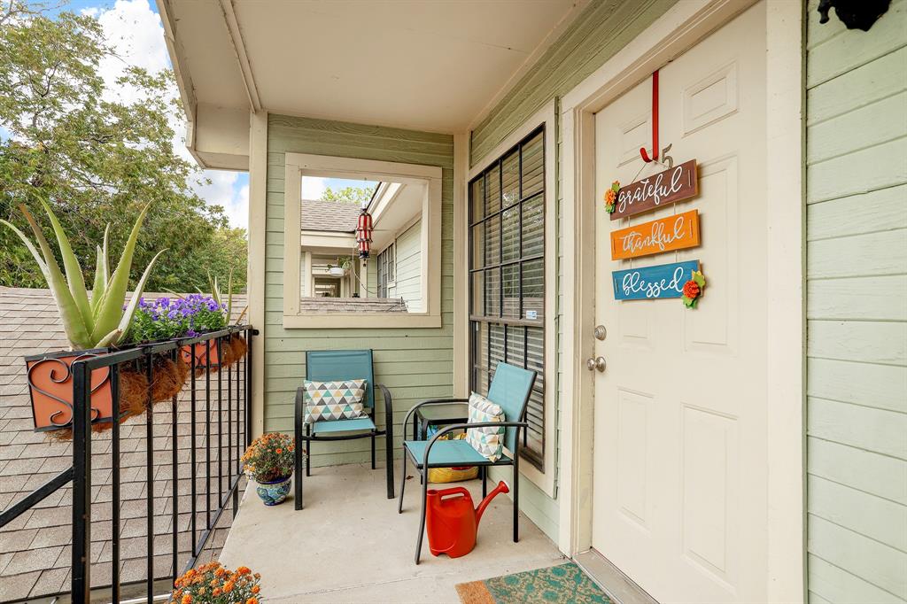 Photo #3: 50869152 Listing 