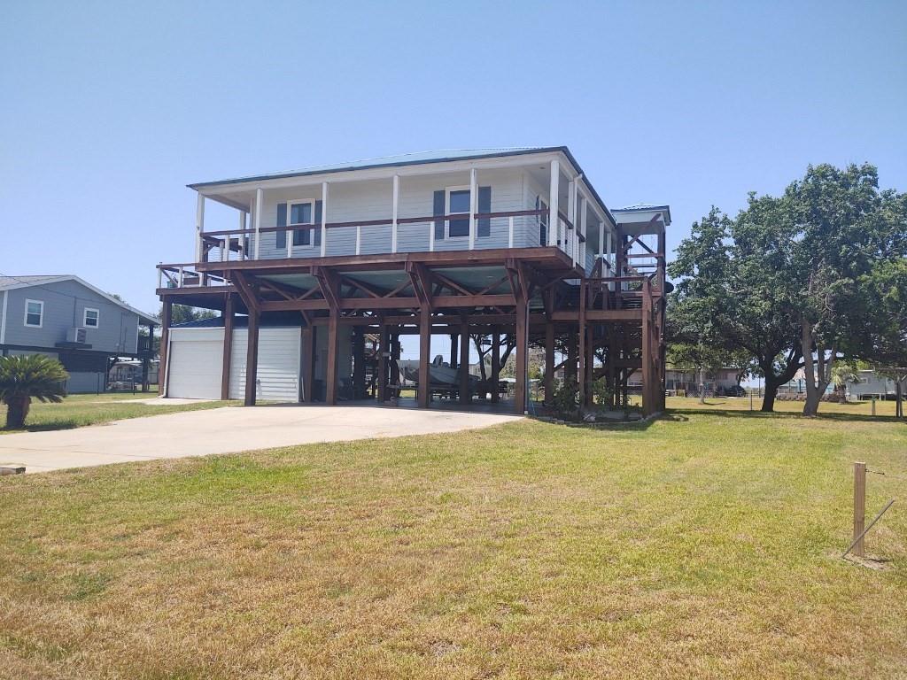 1260  County Road 202  Sargent Texas 77414, 54