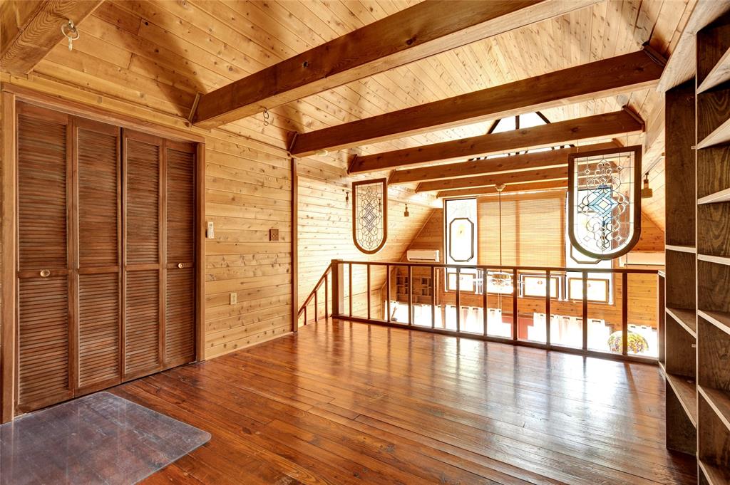 12447 Mill Creek Dr S, Plantersville, TX 77363