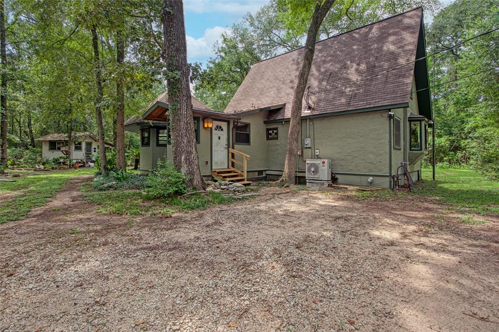 12447 Mill Creek Dr S, Plantersville, TX 77363