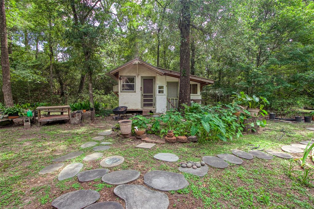 12447 Mill Creek Dr S, Plantersville, TX 77363