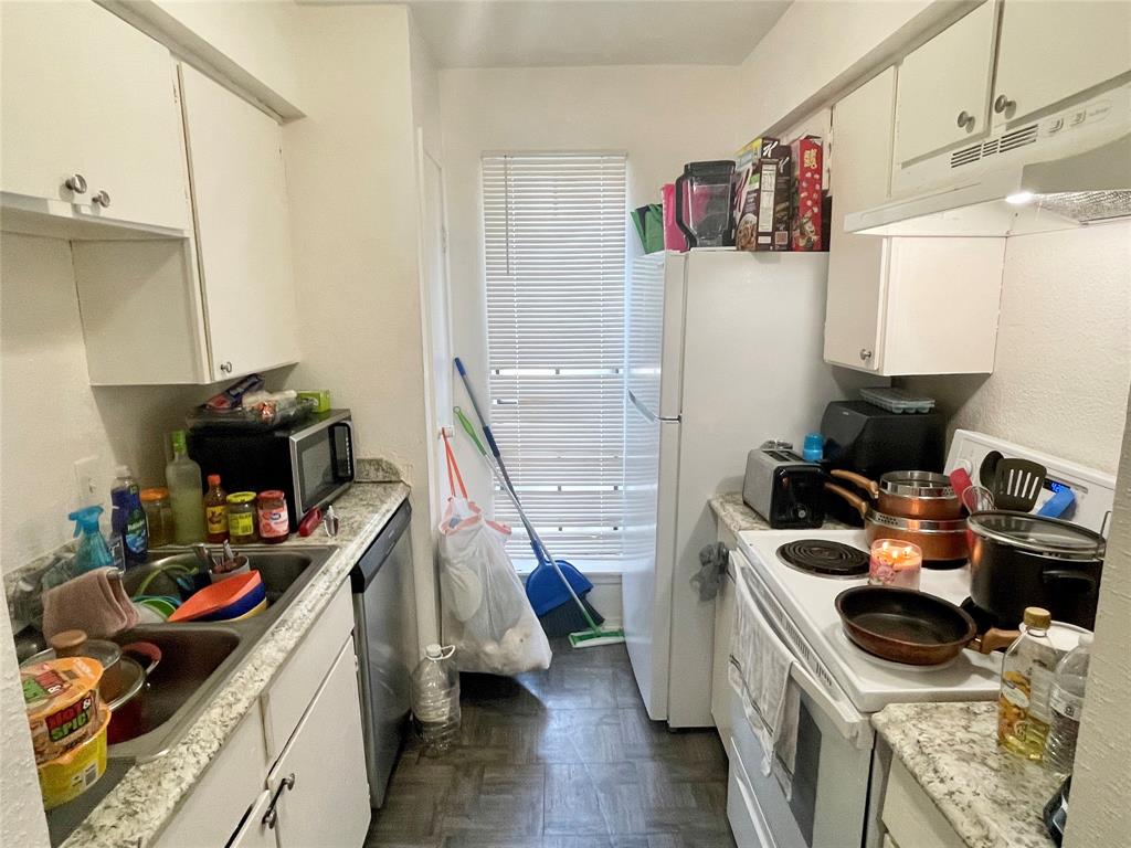 Photo #7: 38816441 Listing 