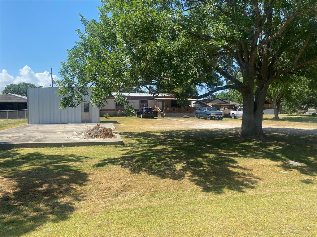 908  Trinity Street Anahuac Texas 77514, 53