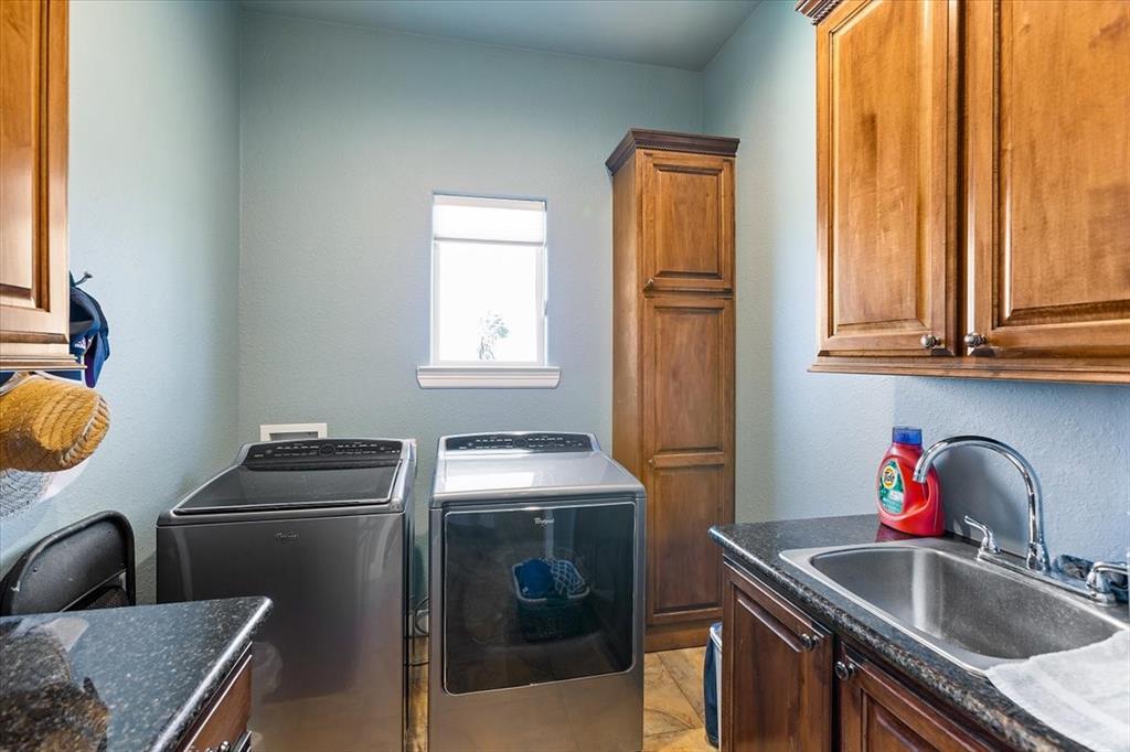 Utility Room With 42 Inch Cabinets*Soaking Sink*Granite Counters.