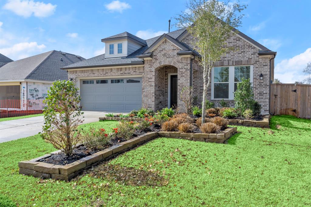 18916  Columbus Mill Drive New Caney Texas 77357, 40