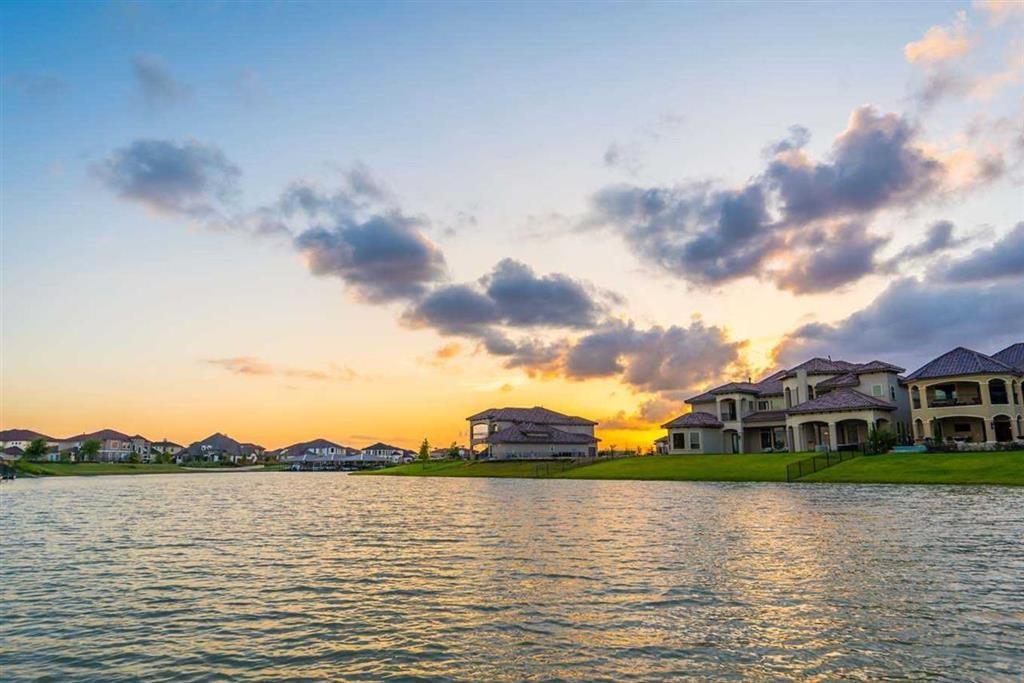 Located in Towne Lake, the premier Master Planned Community in Cypress, TX!