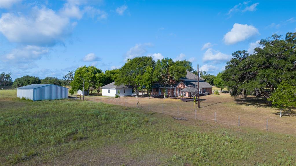 8051 County Road 283  , Edna, Texas image 47