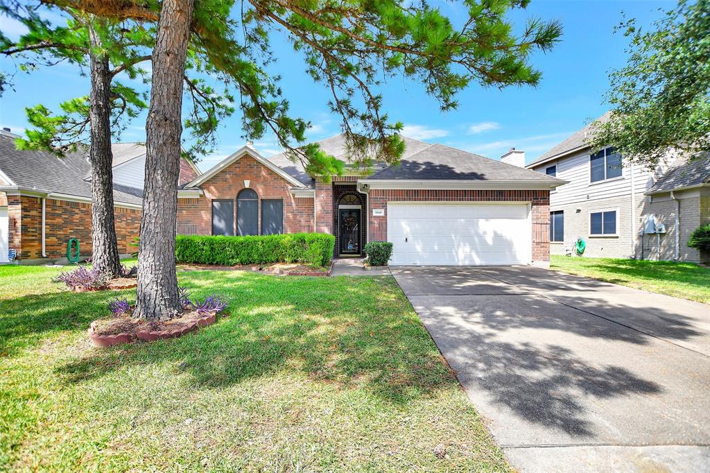 9119 Chester Park Dr