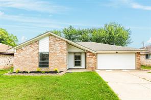 1216 Clover Dr - Architectural View 1