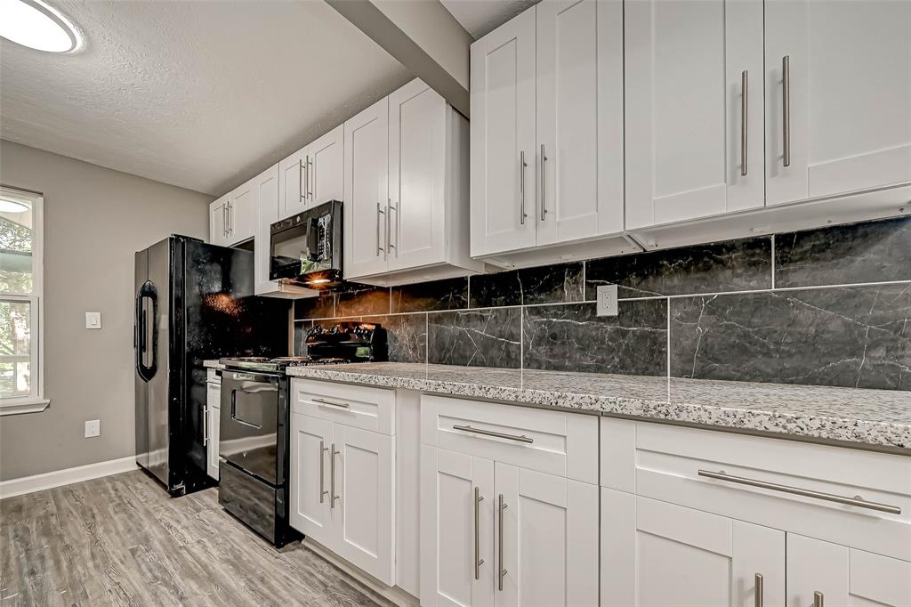 14572  Hasara Lane Willis Texas 77378, 19