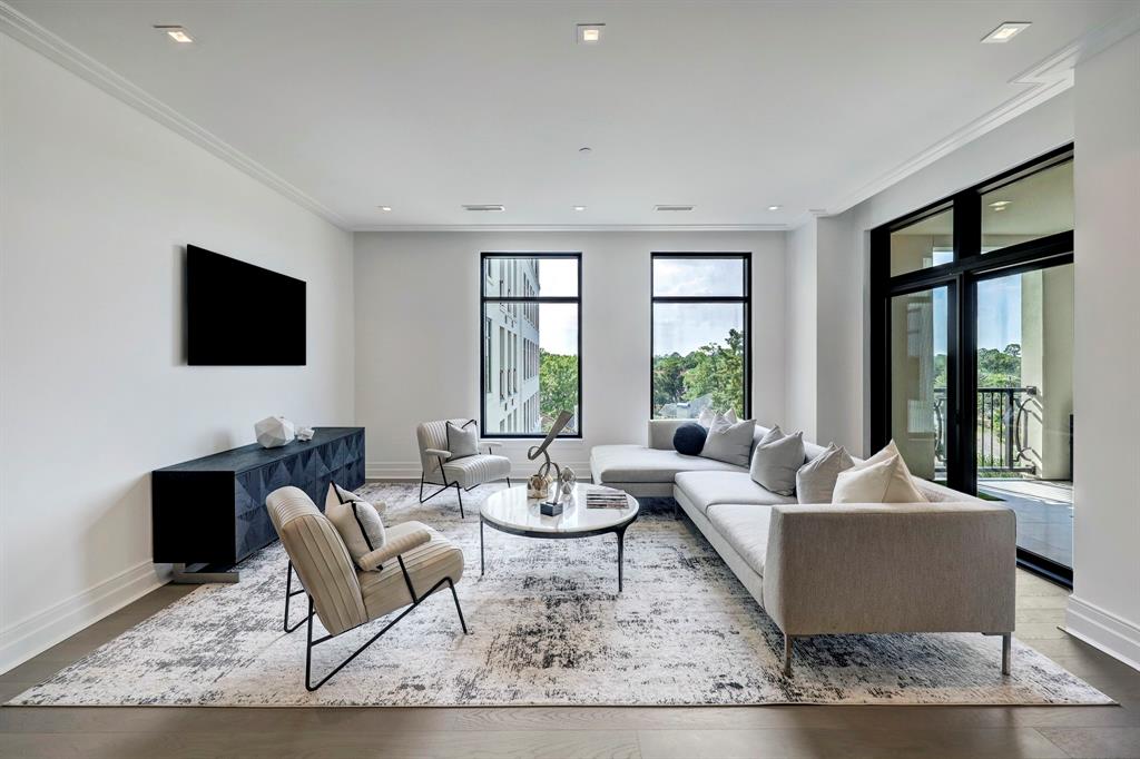 Photo #12: 55989662 Listing 